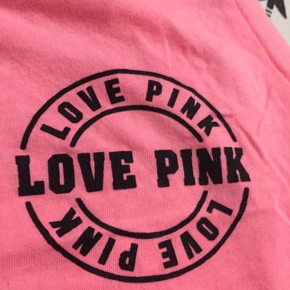 Vs pink top size small - Picture 3 of 4